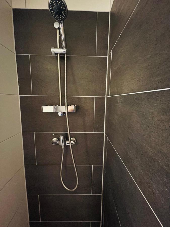 City Studios Mit Garten In Elberfeld- Zentral - Nespresso - Netflix Wuppertal Kültér fotó